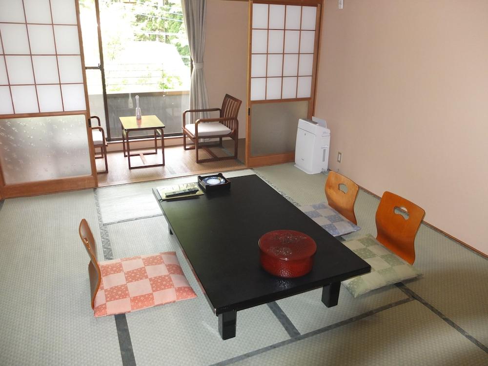 Nikko Green Hotel Natsukashiya Fuwari Exterior foto