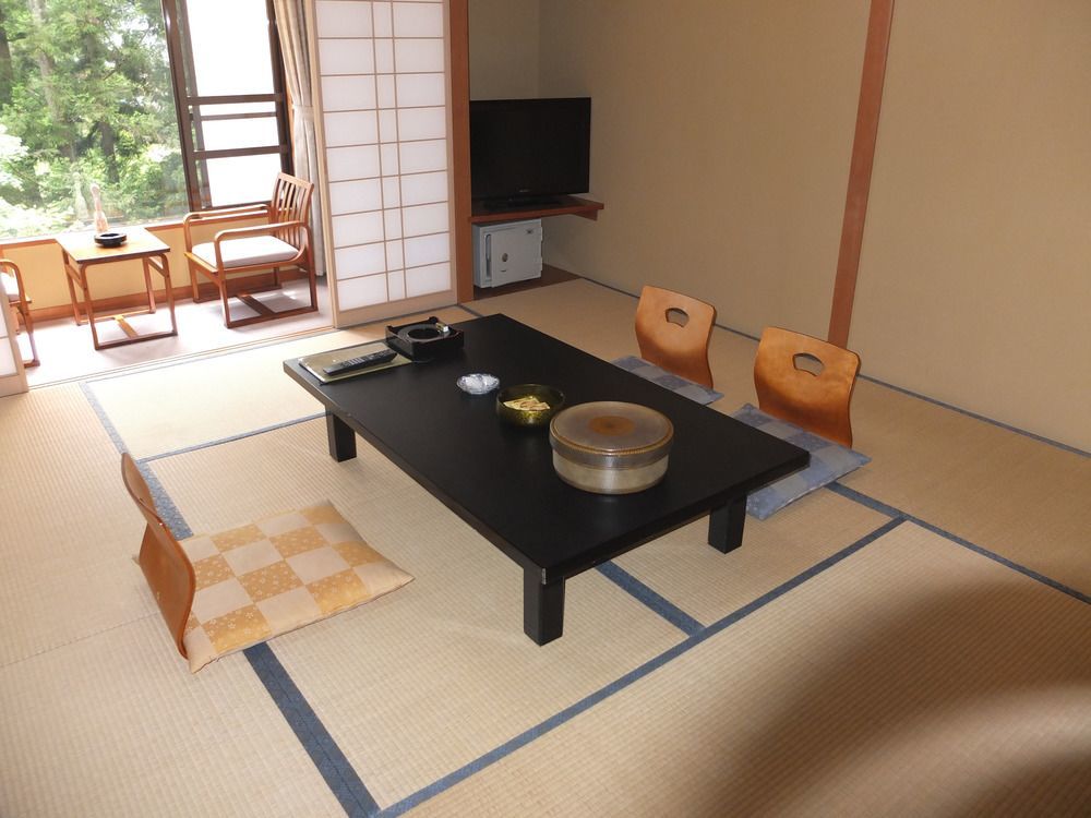 Nikko Green Hotel Natsukashiya Fuwari Exterior foto